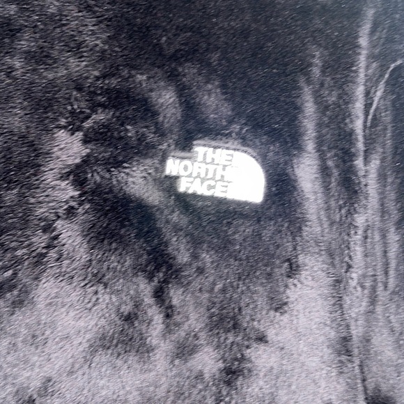 The North Face Plus Size Fuzzy Pull Over Sweater Jacket - Picture 8 of 12